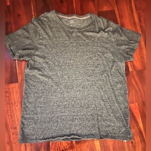 Old Navy size Large men’s shirt